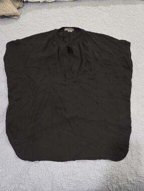 Vince Deep V---Semi-sheer Black 100% Silk Blouse Size M!1